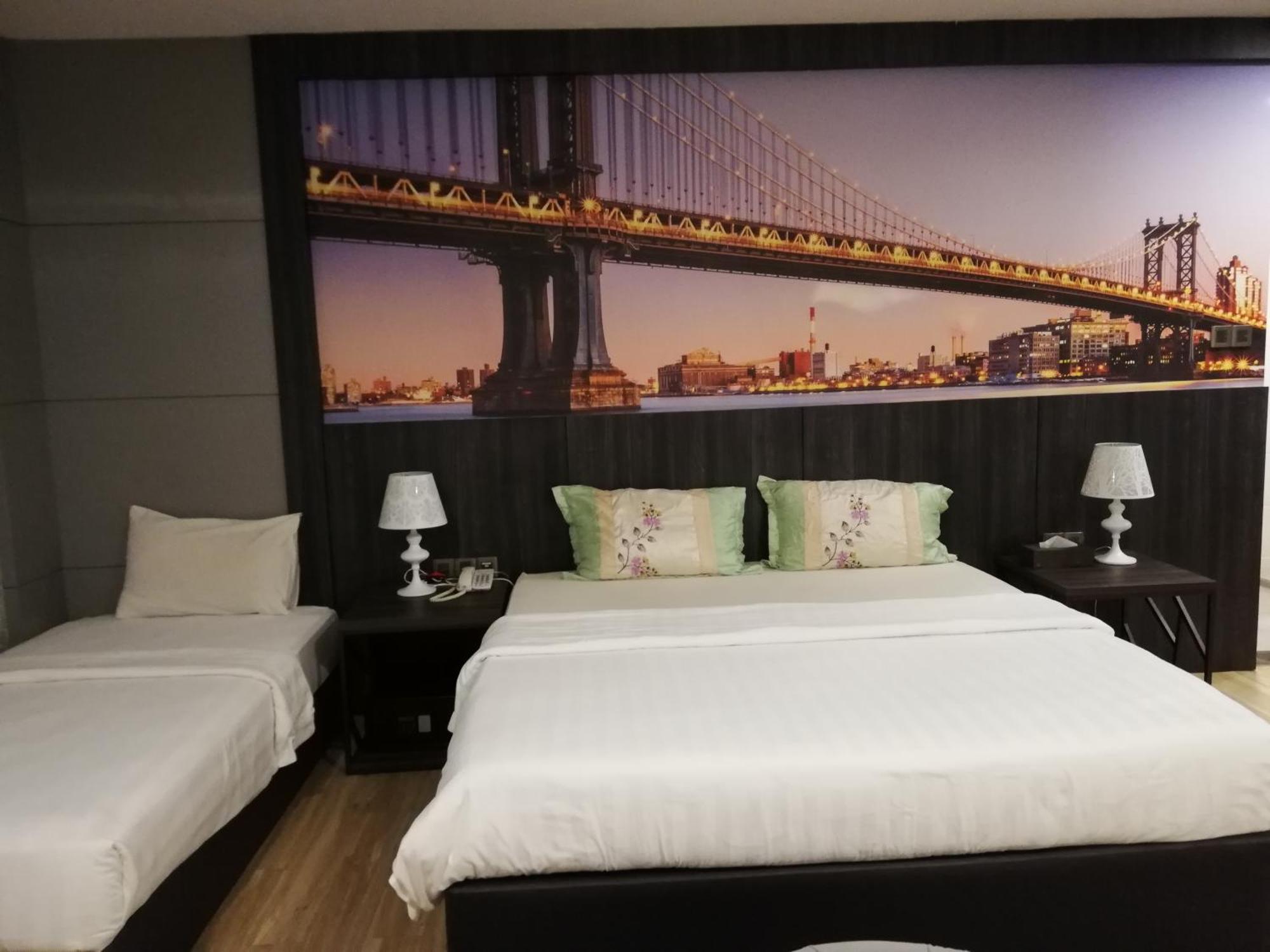 Ease Hotel Кота-Кинабалу Экстерьер фото